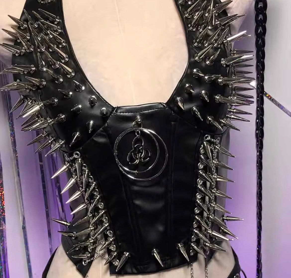 So Spiky Top